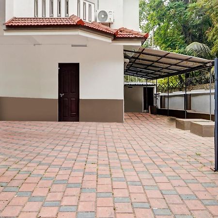 Super Hotel O West Hill Near Mietra Hospital Varakal Exterior photo