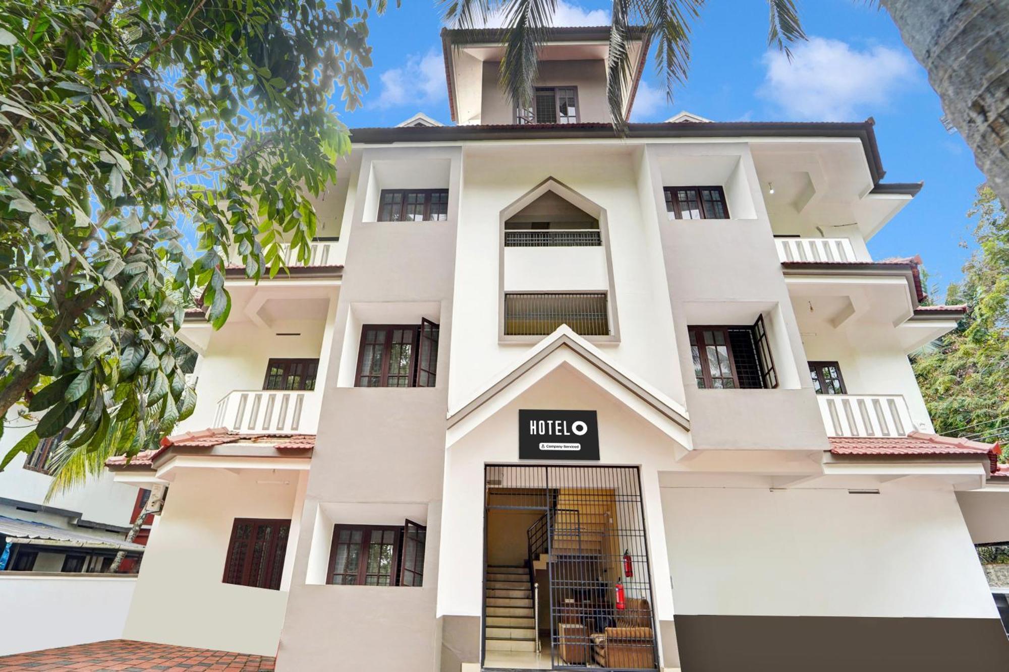 Super Hotel O West Hill Near Mietra Hospital Varakal Exterior photo